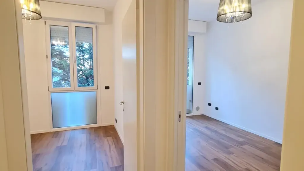 hallway_entrance