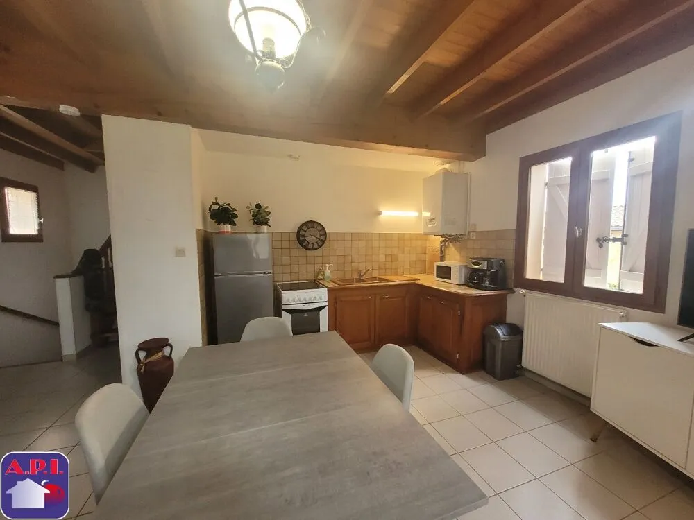 Söögituba - House with Amended Loft in Ariège