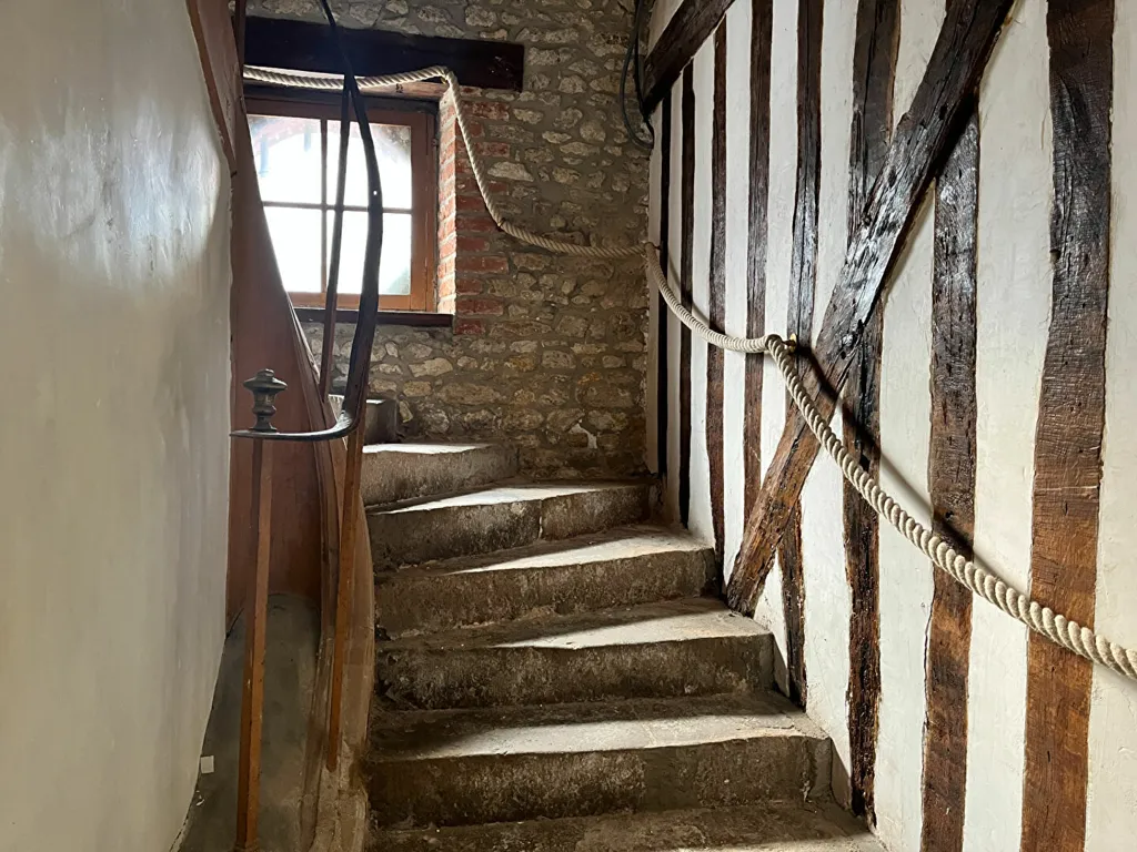 Pièces - Maison de Ville avec Jardin à Bellegarde