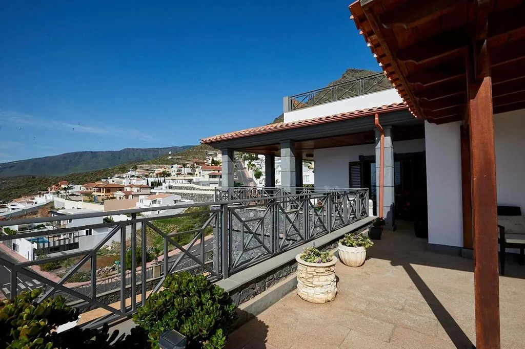Terrasse - Luxury Villa with Sea View in Costa Adeje
