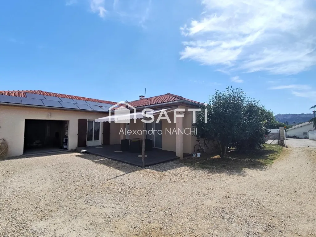 Välivaade - 5-Bedroom House with Pool in Saint-Vulbas