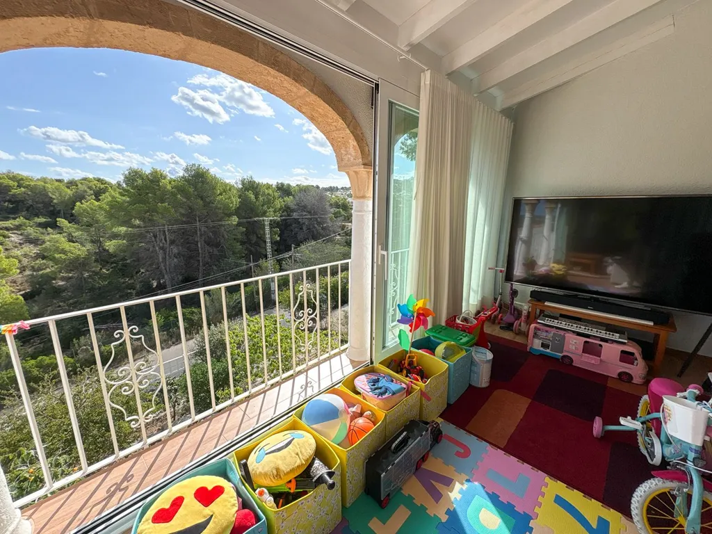 Terrass - Mediterranean Chalet with Garden in Jávea
