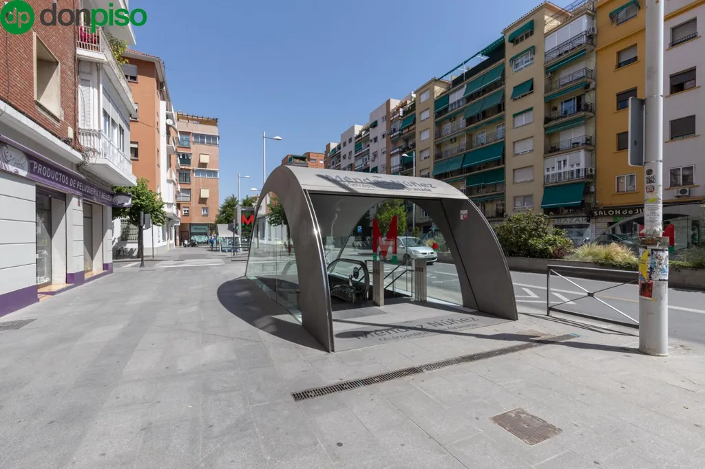 Luxury Flat with Terrace in Granada