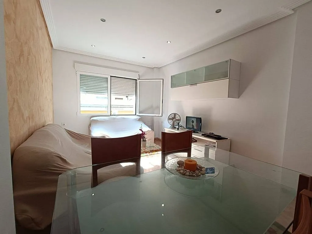 Sala da pranzo - Furnished Flat with Patio in Florida Alta