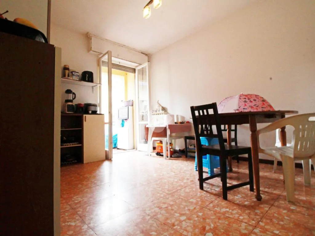 Söögituba - Bright Flat with Balcony in Prato
