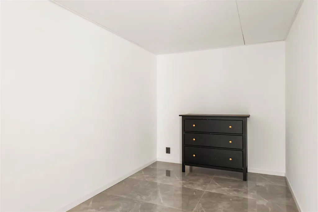 Toad - Extensively Renovated Villa with Pool in Central Location