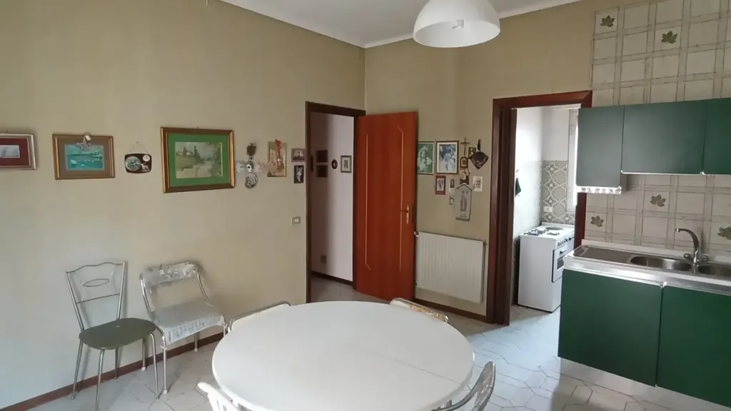 Cuisine - Central Apartment with Balconies in Ragusa