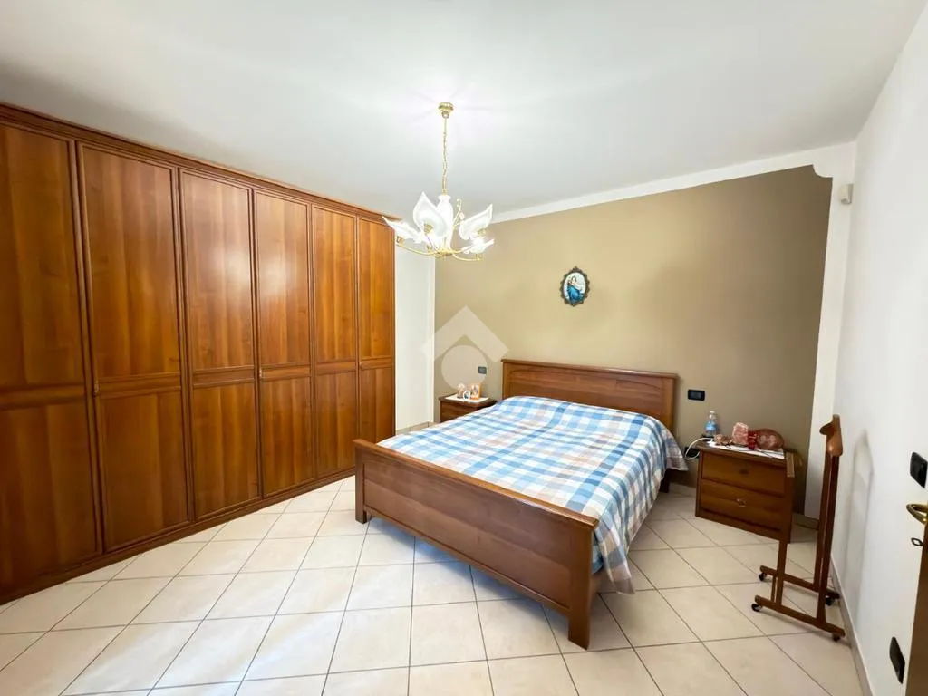 Chambres - Corner Semi-Detached Villa with Garden in Castel Goffredo