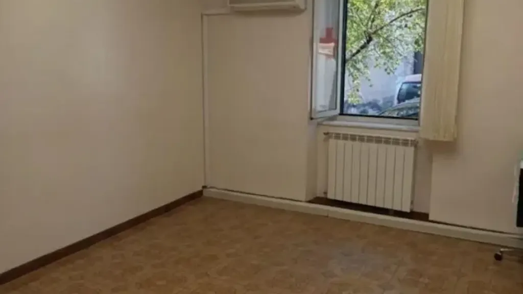 Pièces - Two-Bedroom Apartment with Balcony in Moricone