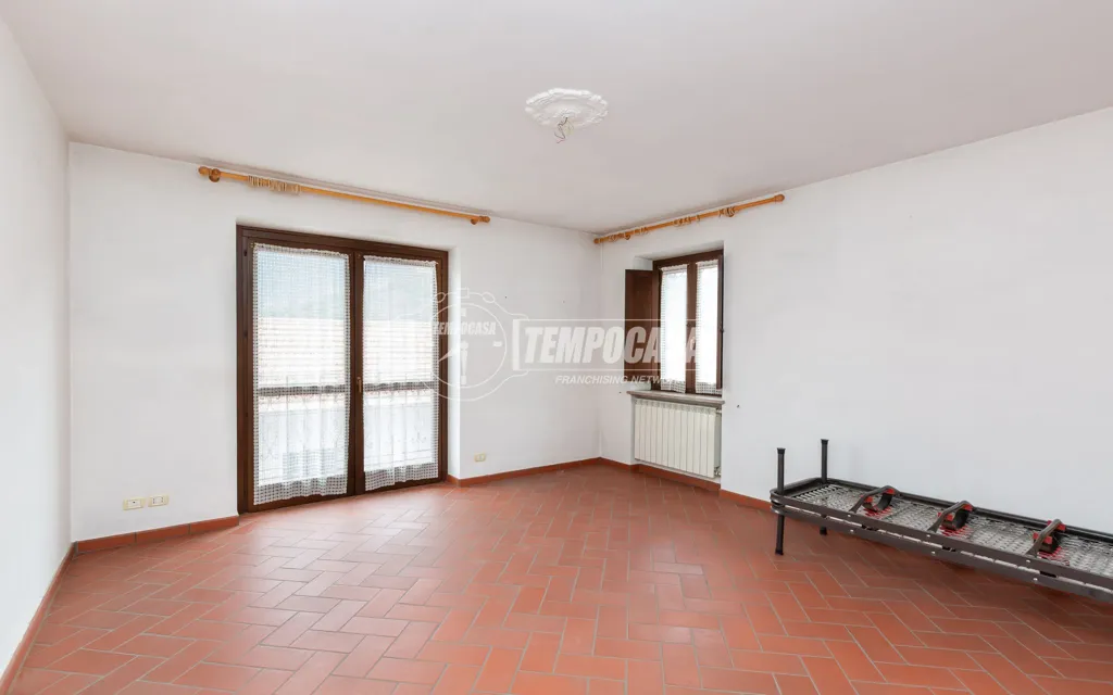 Toad - Bifamiliar Villa with Private Garden in Caprie