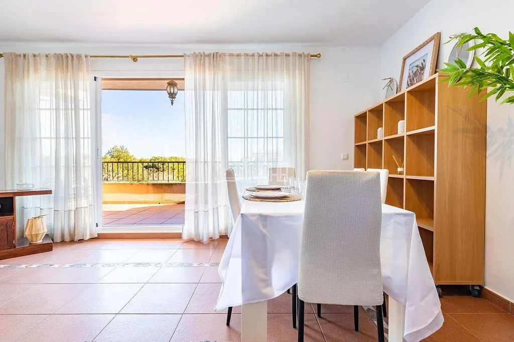 Söögituba - Duplex Apartment with Pool in Torre en Conill