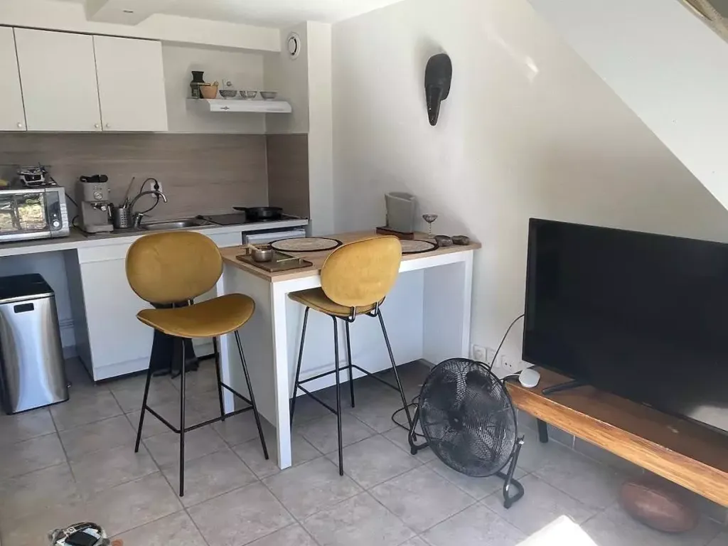 Köök - Renovated Duplex with Pool in Béziers