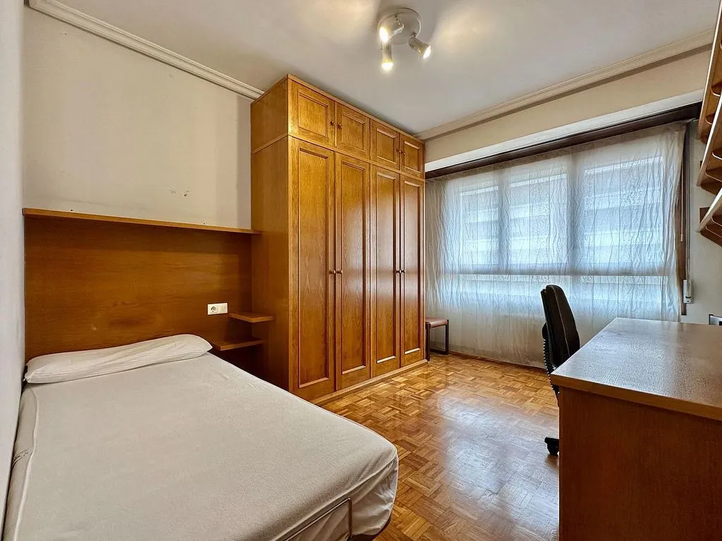 Chambres - Apartment with South View in Pamplona