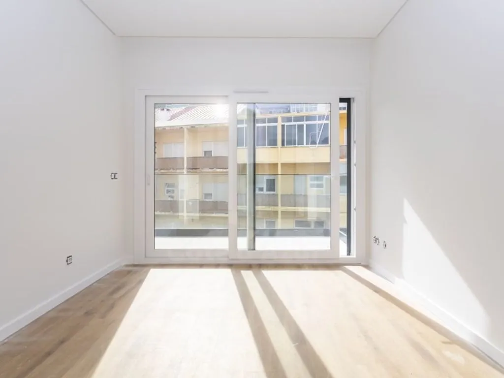 Toad - Luxury Penthouse with Bay View in Almada