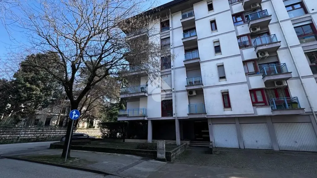 Esterno - 1970s Apartment with Mountain View in Schio