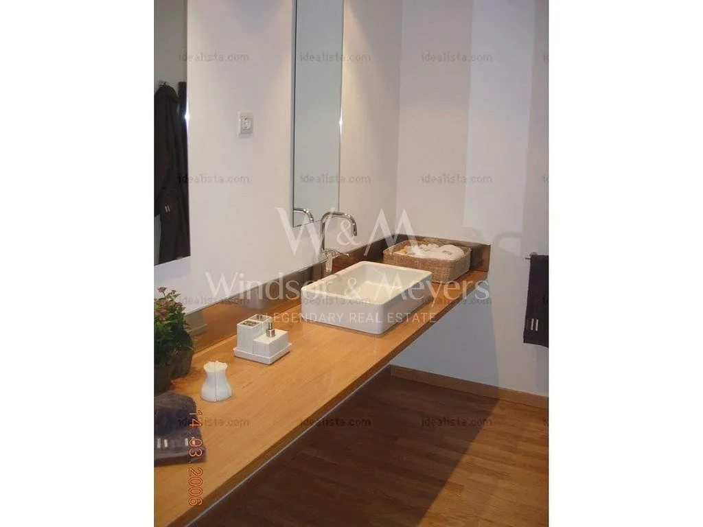 Salles de bain - Luxury Triplex Loft in L'Hospitalet Business District