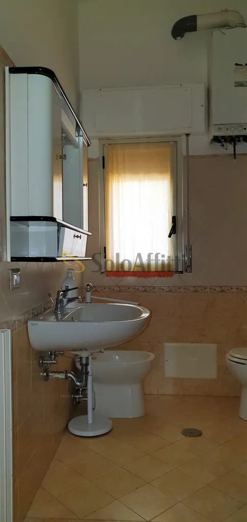 Bathrooms - Furnished Flat with Central Location in Catanzaro Lido