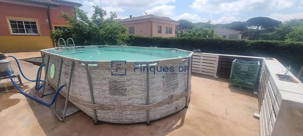 Õhuvaade - Spacious House with Garden in Caldes de Malavella