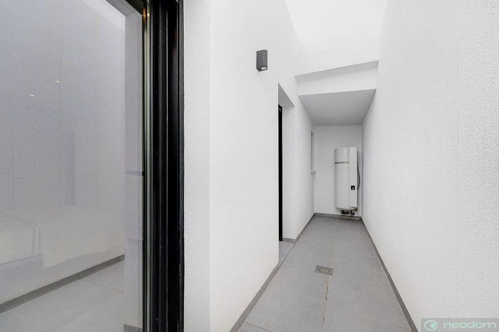 Entrée - Duplex with Pool and Terrace in Guardamar de Segura