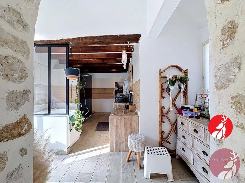 Cuisine - Deux Longères avec Jardin et Piscine Potentielle à Proximité
