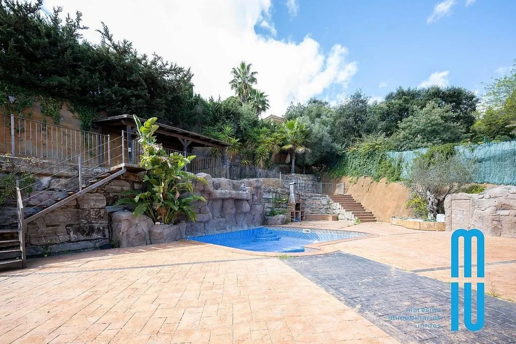 Bassein - Chalet with Pool and Terrace in Mas Mora