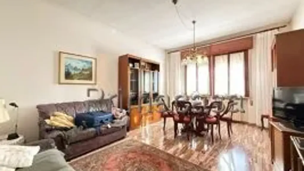 Living Room - Villa with Private Garden in Legnago