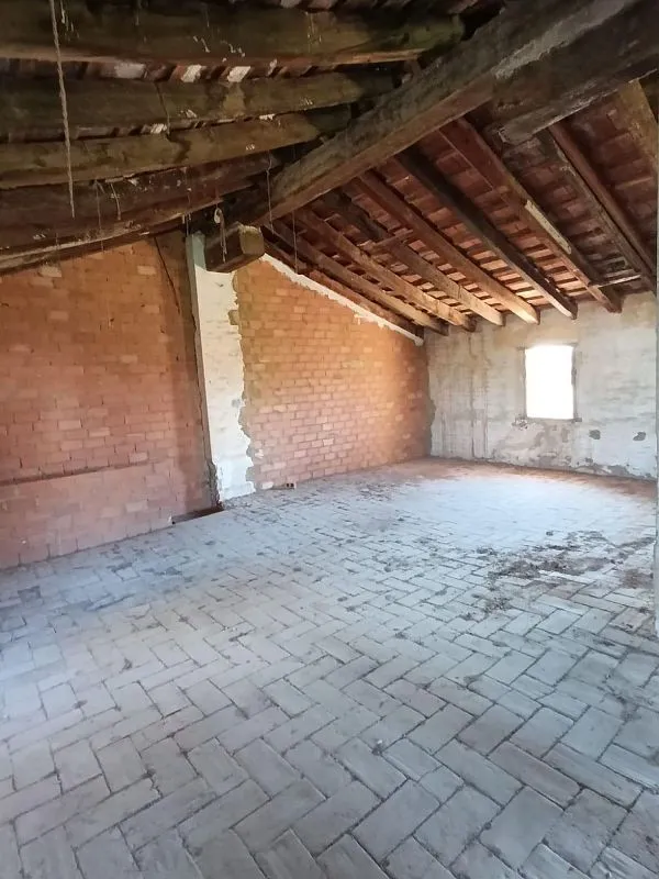 Pièces - Rustic Farmhouse with Land near Huerta
