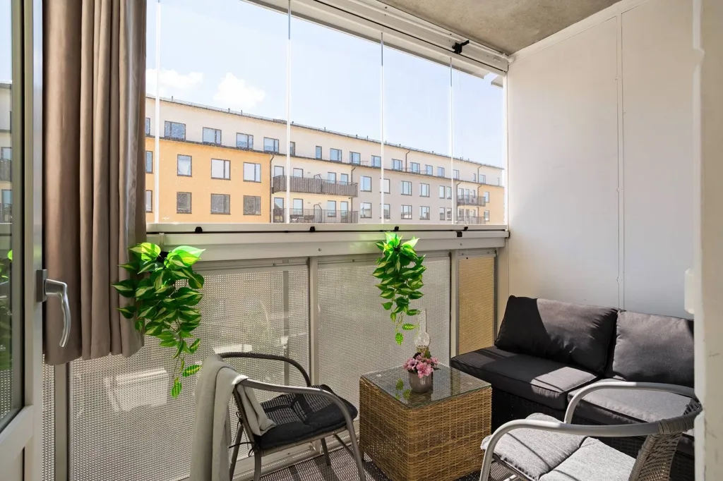 Rõdu - Apartment with Two Balconies in Järvastaden