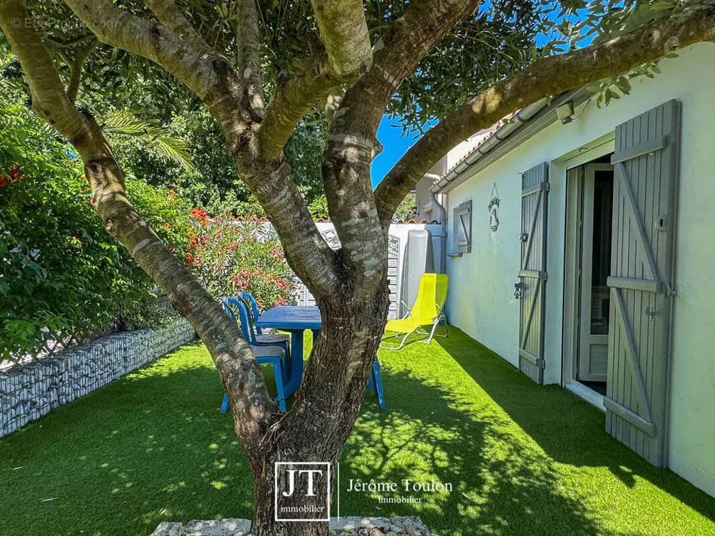 Jardin - Villa Balnéaire avec Piscine à La Tremblade