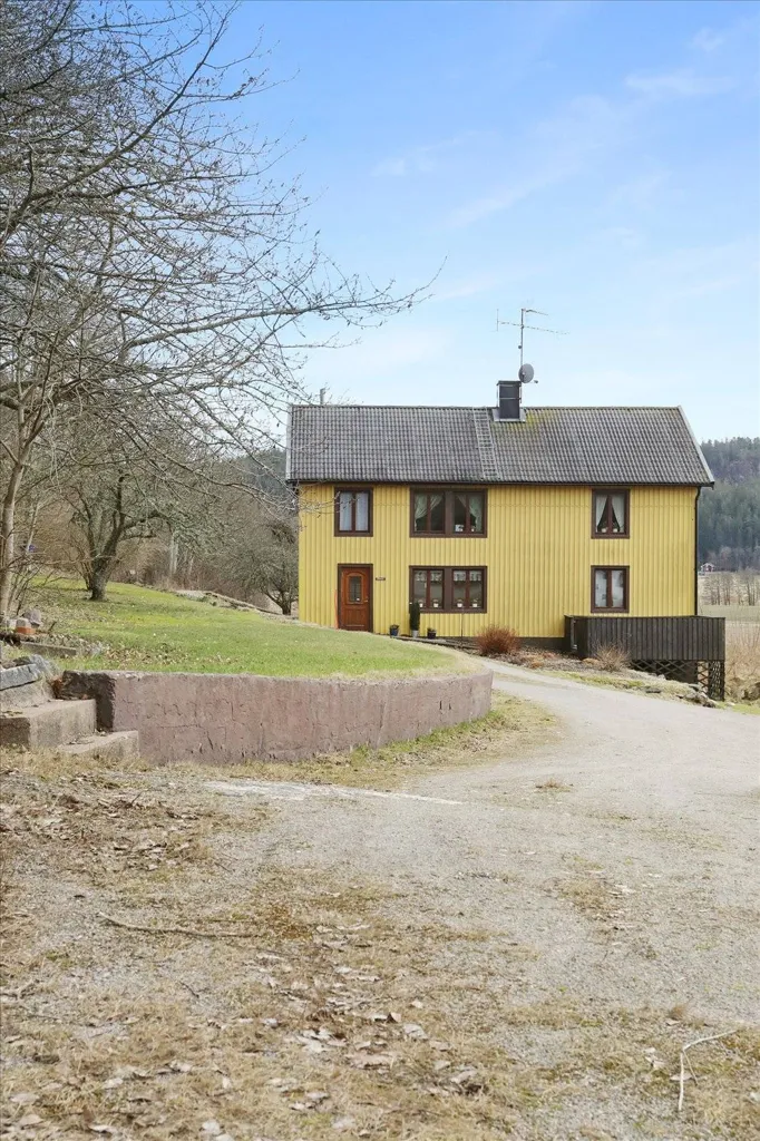 Exterior - Historic House with Garden in Uddevalla