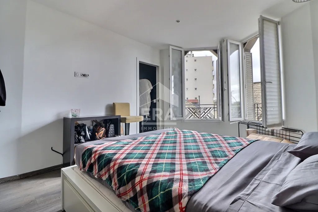 Chambres - Appartement 2 Pièces avec Interphone à Épinay-sur-Seine