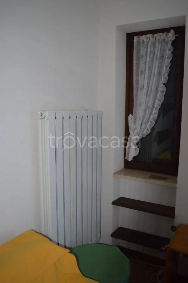 Magamistoad - Balcony-Facing Apartment in Roburent