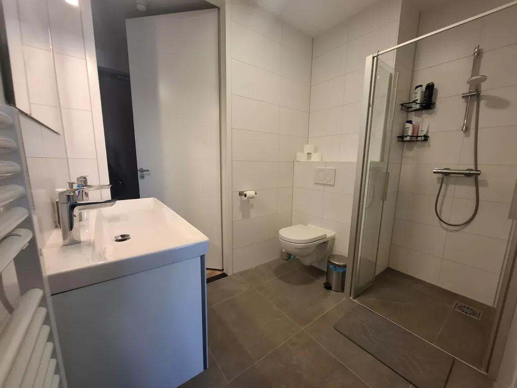 Bagni - Modern Apartment with Balcony in Eindhoven