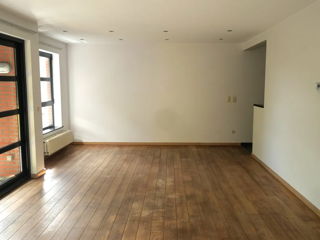 Pièces - Spacious Apartment with Terraces in Jette
