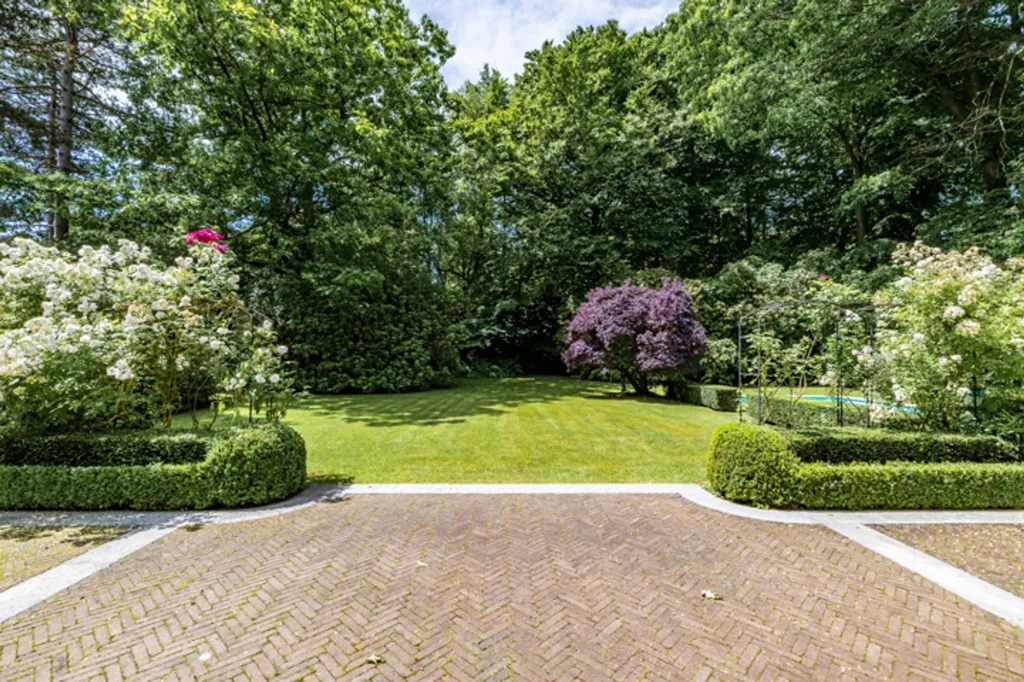 Aed - Renovated Villa with Pool near Forêt de Soignes