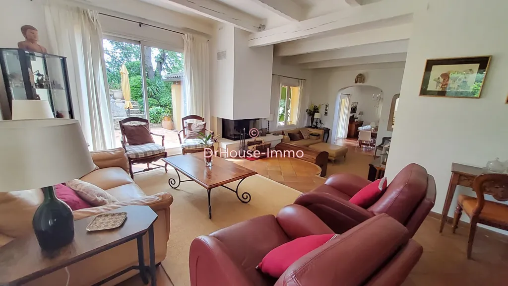 Séjour - Propriété Provençale avec Piscine à Aubagne