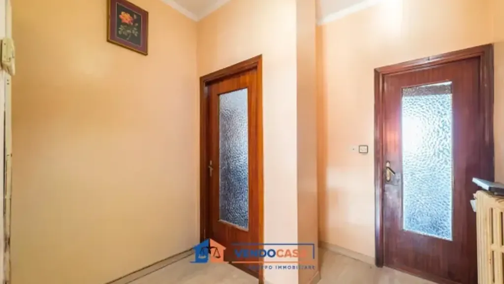 Esik - Apartment with Garden in Racconigi