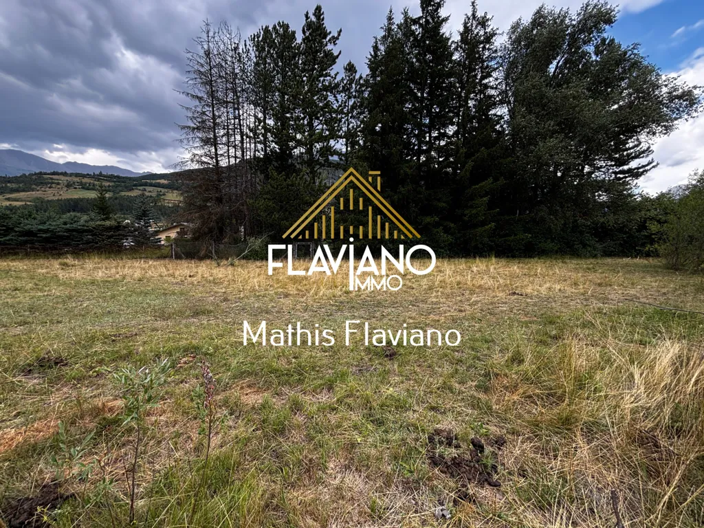 Aed - Constructible Plot with South Exposure in Barcelonnette