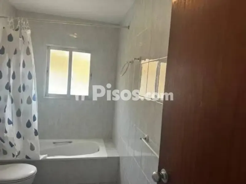 Salles de bain - Rustic House with Terraces in Titaguas