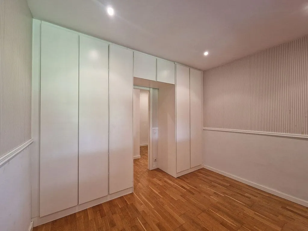 Pièces - Modern Ground Floor Flat with Garden in Montilivi