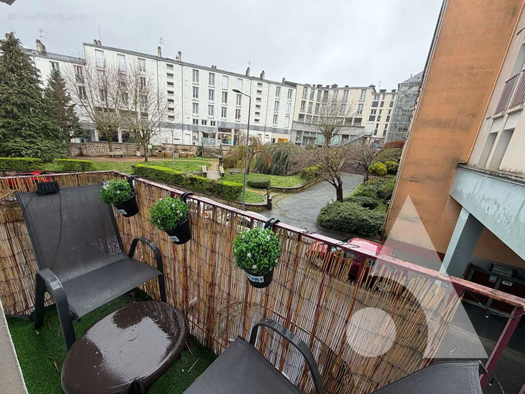 Balcon - Appartement T3 avec Balcon Centre-ville de Guéret