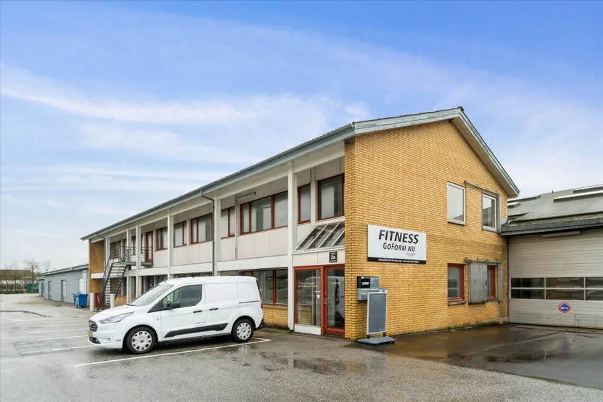 Välivaade - Investment Property with High Ceilings in Hammel