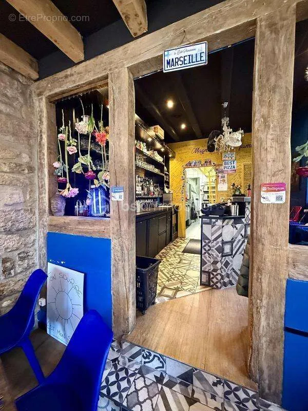 Toad - Commercial Property with Central Location in Mulhouse