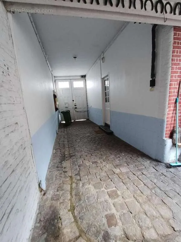 Maison 11 pièces à Amiens