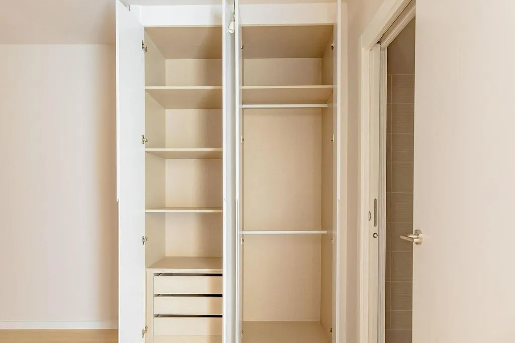 Stanze - Apartment with East-Facing Terrace in L'Eixample