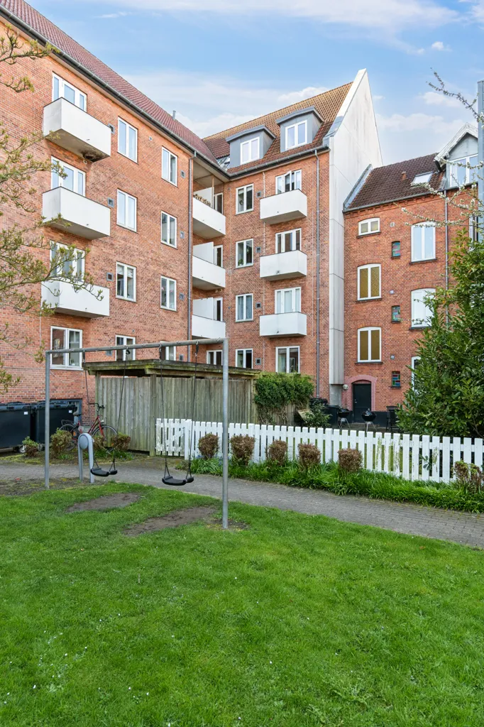 Jardin - Apartment with Private Balcony in Odense