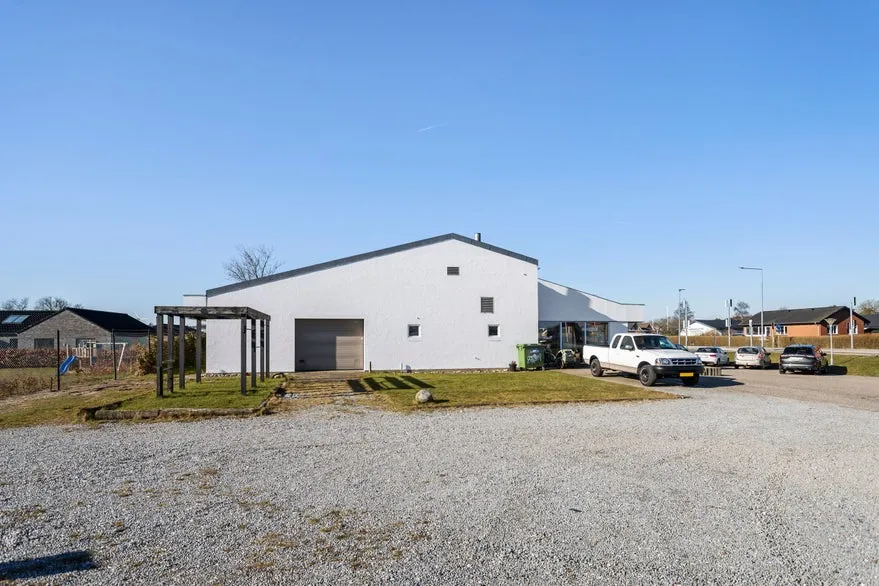Extérieur - Fully Let Commercial Property in Central Sæby