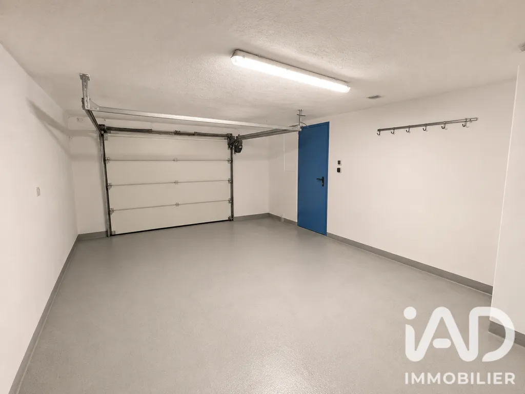 Garage - Villa with Panoramic View in La Colle-sur-Loup