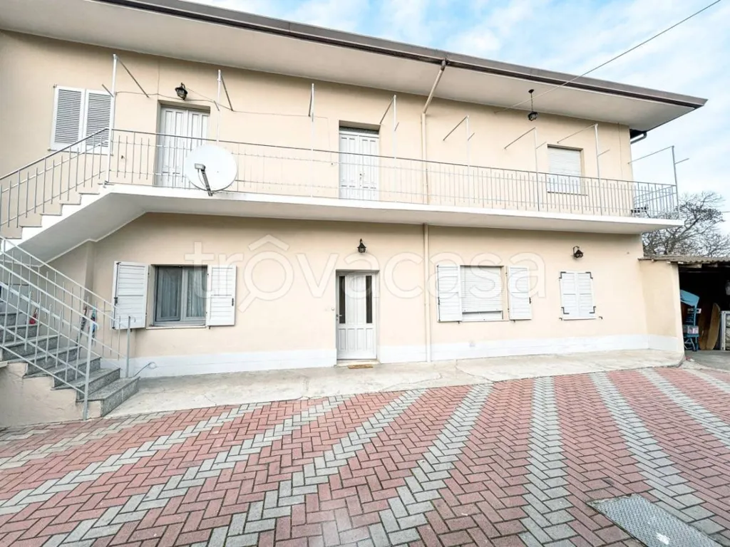 Extérieur - Duplex Villa with Two Units in Borgo Ticino