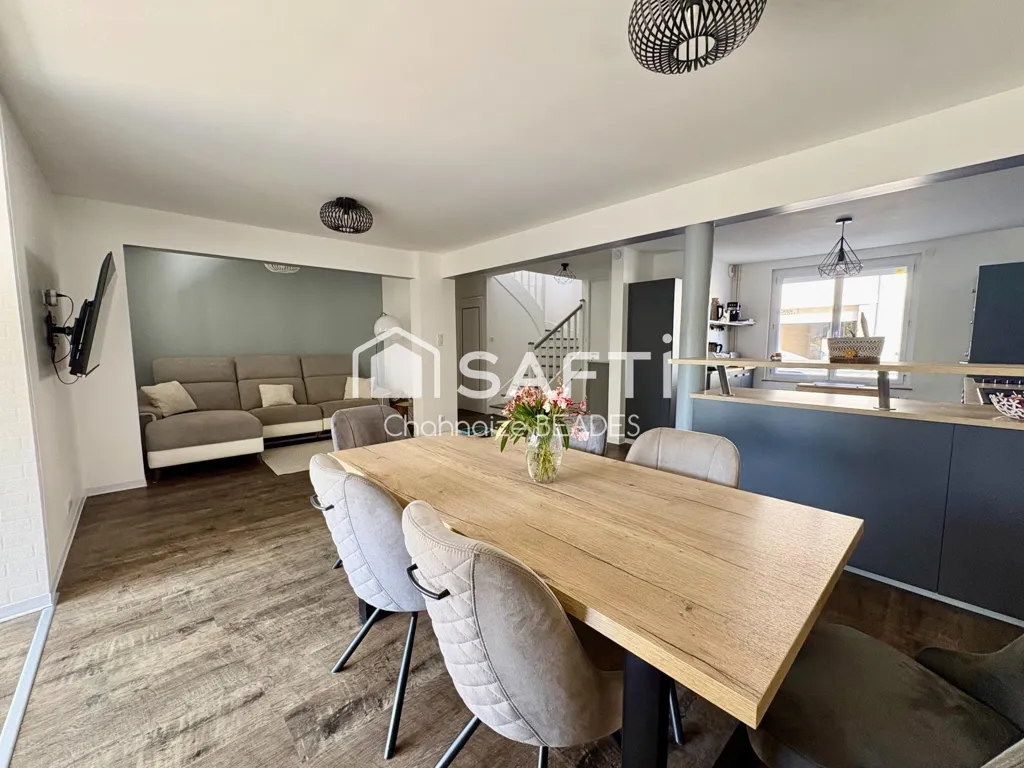 Sala da pranzo - Modern House with Garden in Équeurdreville
